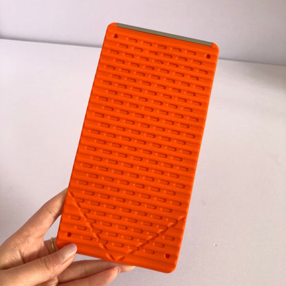 ⌚Father's Day Limited Edition Silicone foldable multi-functional stand🔥