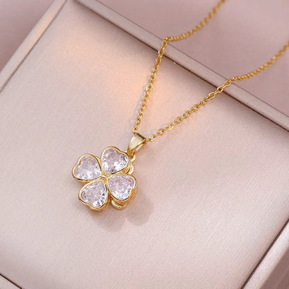 📿🍀The best gift-Lucky four-leaf clover rotating crystal necklace🔥