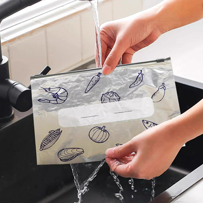 Reusable and Resealable Aluminum Storage Bag 🥢🌍 – Perfect for Storing and Protecting Your Food! 🌿